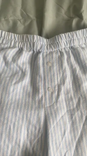 Blue and white stripped pants thumbnail 3