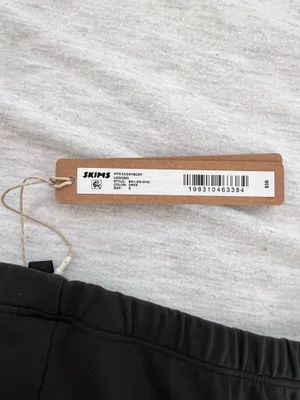Skims leggings thumbnail 4