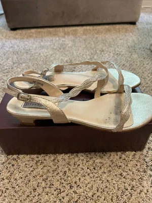 Dyeables Metallic Gold Women's Strappy Slingback Sandals thumbnail 3