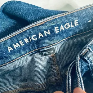 American Eagle Outfitters Dark/Midwash Distressed Hem Mom Jeans thumbnail 3