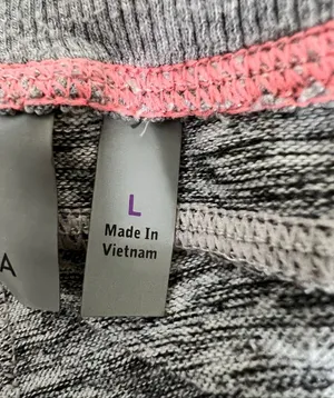 ATHLETA Gray Capri Lounge Pants Women Size L Fold-Over Waist Zip-Pockets thumbnail 10