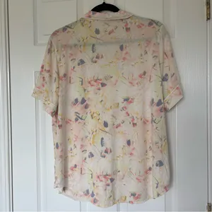 Victoria's Secret Short Sleeve Button Up Pajama Shirt Size Large thumbnail 6