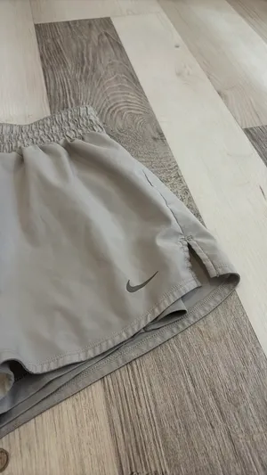 Nike Grey Athletic Shorts Built In Shorts Stretchy Waist Band thumbnail 2
