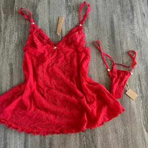 New Skims Lingerie thumbnail 1