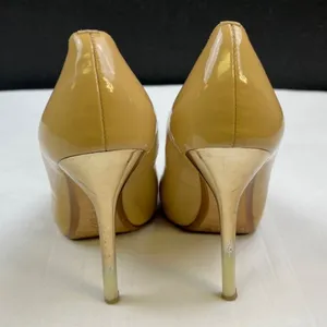 Michael Kors Women's Beige Leather Shoes/Heels Sz 6.5M SKU 4521 thumbnail 2