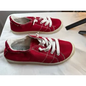 Dunes Sport Reesa Womens Sneakers Red Lace Up Low Top Size 7W Wide thumbnail 2