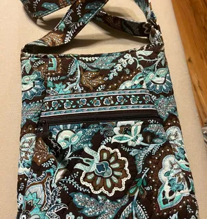 Vera Bradley Floral Patterned Crossbody Bag thumbnail 2