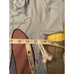 NWOT Disney Lilo & Stitch Large Graphic T-shirt L thumbnail 4