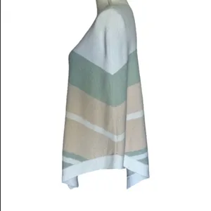 Barefoot Dreams CozyChic Ultra Lite Ocean Breeze Poncho thumbnail 6