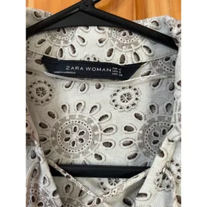 Zara Women's S‎ Oyster Eyelet Print Lace-Up Mini Smocked Boho Chic Dress thumbnail 3