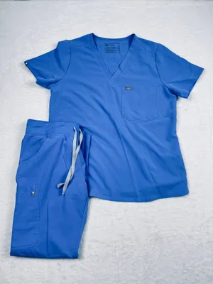 FIGS Ceil Blue Scrub Set Catarina Top L Kade Cargo Pants M thumbnail 1