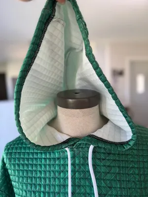 Women's NEW Dark Green Shamrock Hoodie with Kangaroo Pocket Size 2XL #260749 thumbnail 3