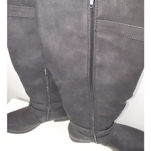 Ruiee Women's Knee High Boots Black Round Toe S Buckle Accent Size 8 thumbnail 3