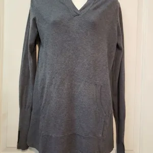 Athleisure Top Gray Size M thumbnail 3