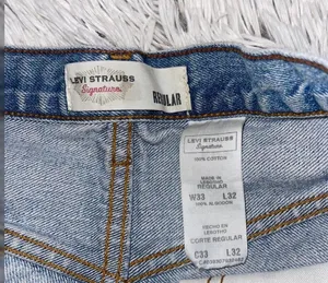 Levi’s Shorts thumbnail 3