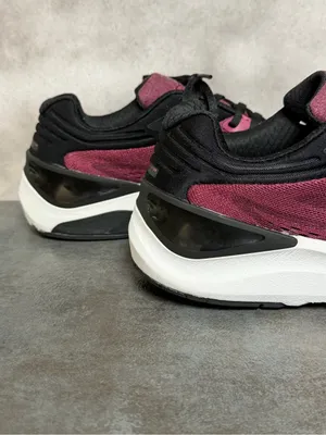 Topo Athletic Ultrafly 3 Women's Burgundy Running Shoes Size 7.5 thumbnail 15