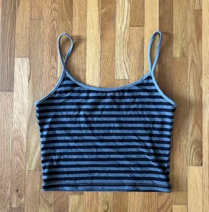 Brandy Melville Top thumbnail 1