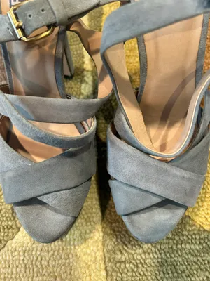 Pour La Victoire Hiro Grey Suede Criss Cross High Heels Sandals Women’s Size 6 thumbnail 3
