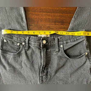 Madewell Dark Ankle Crop Denim thumbnail 4