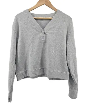 tasc Performance Sweatshirt Womens Medium Gray‎ Henley V-Neck Cropped Bamboo thumbnail 1
