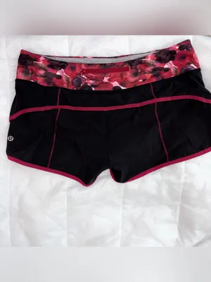 Lululemon Womens Speed Up Shorts Size 8 Running Sweat Wicking Stretch Workout thumbnail 3