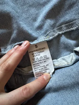 Old Navy Ripped denim jacket thumbnail 3