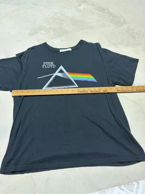 Daydreamer Pink Floyd Black Tee Prism Rainbow medium thumbnail 10