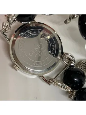 Geneva women’s beaded bracelet watch silver tone 33mm mop dial Quartz running thumbnail 7