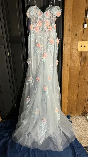 Cinderella Divine NWT Corset Off-Shoulder Floral Embellished Prom Dress thumbnail 5