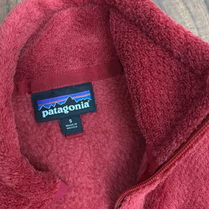 Patagonia women’s vest thumbnail 2