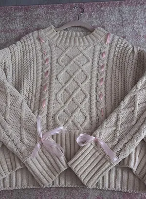 Bow Sweater Tan Size 4 thumbnail 1