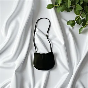 Michael Kors Gabby Small Hobo Crossbody Bag Black MK Logo Gold Hardware Purse‎ thumbnail 4