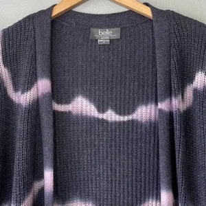 Belle by Belldini Sweater Size Medium Purple Tie Dye Pocket Cardigan Festival thumbnail 3
