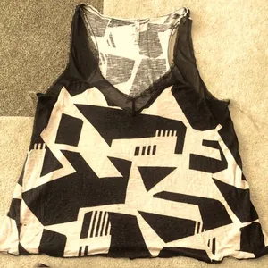 Sweet Claire Taupe/Black rayon tank M thumbnail 1