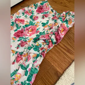 For Love & Lemons Becca Mini Skirt in Ivory With Pink Flowers size Medium thumbnail 3