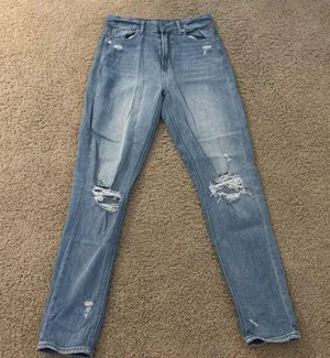 American Eagle Outfitters High Rise Blue Jeans with Distressed Details thumbnail 2