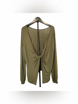 NWT LULUS Women’s Spin Around Olive Green Long Sleeve Twist-Back Top Size Small thumbnail 9