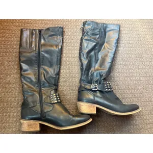 Women's Black Studded Buckle Boots Size 10M zipper Motorcycle Biker Penelope thumbnail 2