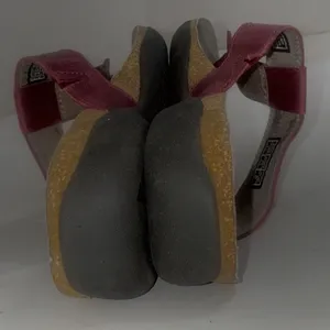 KEEN Dauntless Posted Burgundy Leather Slip On Thong Flip Flop Sandals Women 8.5 thumbnail 5