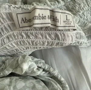 Abercrombie Top thumbnail 3