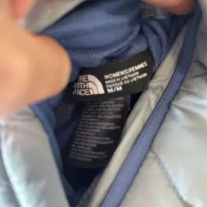 The North Face blue gray mossbud swirl reversible jacket top women’s M thumbnail 5