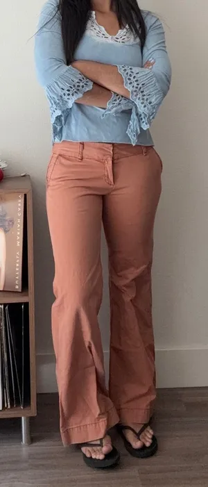 Gap Low Rise Flare Pants Terracotta Peach Cotton Y2K Wide Leg 4 REG RN54023 thumbnail 1