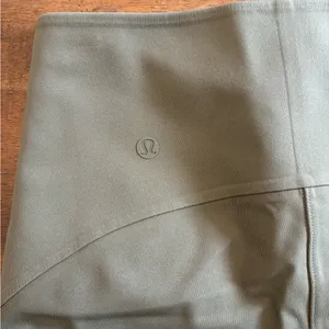 Lululemon Smooth Fit Pull-On High-Rise Cropped Pant 0 Army Green Pants thumbnail 4