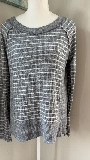 Anthropologie Eri + Ali Gray Striped Scoop Neck Sweater Medium thumbnail 1