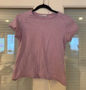 ZARA Light Purple Tee Size M thumbnail 1