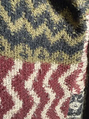Abercrombie & Fitch Womens Olive, Burgundy Patterned Open Cardigan Sweater Small thumbnail 4