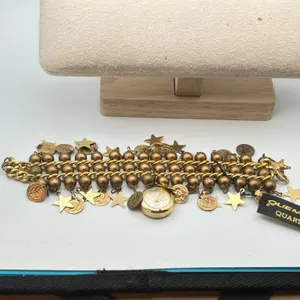 Vintage Enmex‎ Quartz Charm Bracelet Watch – Gold Tone Stars & Coins Boho thumbnail 10
