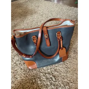 DOONEY & BOURKE Shelby Shopper Tote Bag Purse Leather Big TRAVEL OFFICE LARGE thumbnail 3