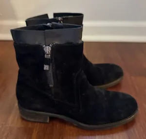 Alberto Fermani Black Suede Ankle Boots Side Zip Women 37EU/6.5US Made In Italy thumbnail 1