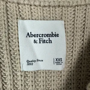 Abercrombie Fitch Tipped Ribbed V Neck Sweater Light Brown XXS Striped Collar‎ thumbnail 6